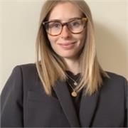 Studentessa universitaria impartisce ripetizioni di inglese e francese, disponibile anche per altre materie o aiuto compiti!